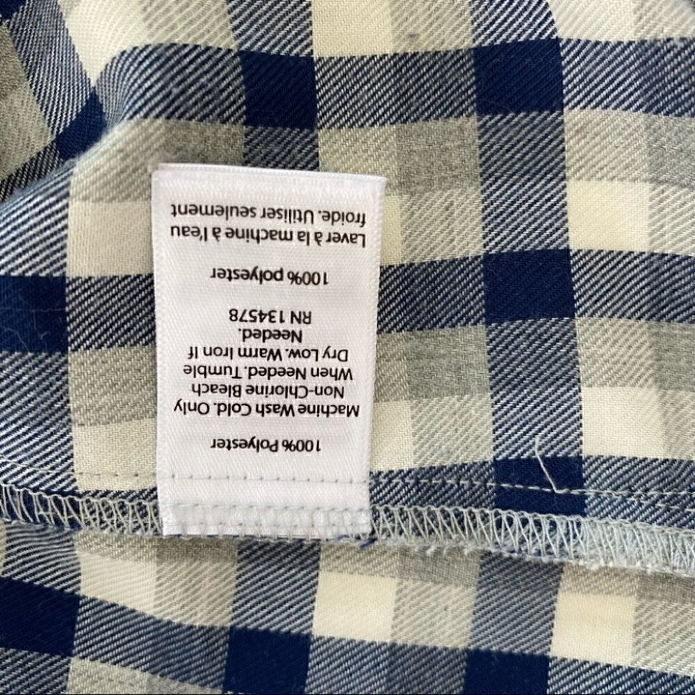 Vineyard Vines plaid button down shirt,  relaxed fit, flannel - Picture 7 of 7